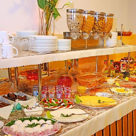 Rades Acomodação com café da manhã Władysławowo Exterior foto